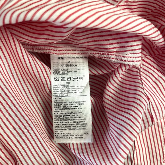 Banana Republic Classic Red White Button Up Stripe High Low Top Ruffle NWOT M - Picture 6 of 6